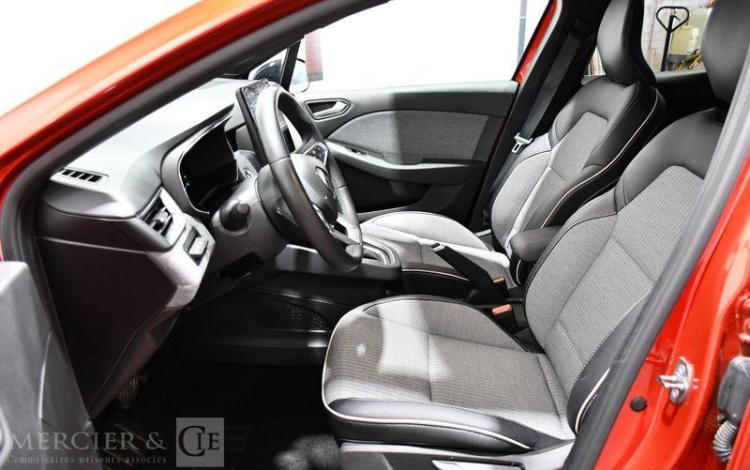 RENAULT CLIO V e-TECH FULL HYBRID 145CH TECHNO ROUGE HE-021-EC
