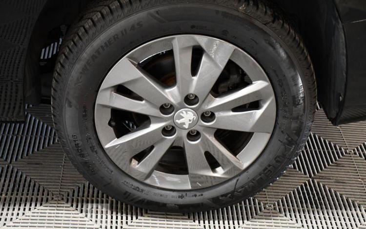 PEUGEOT PARTNER HDI 130CH EAT8 NOIR HE-051-MV