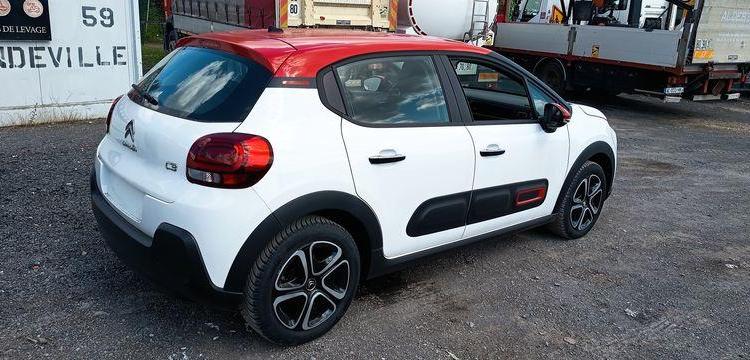 CITROEN C3 1.2 PURETECH 110 SHINE EAT – ESSENCE – 7537 KMS – ANNEE 2022 BLANC PZ2M217