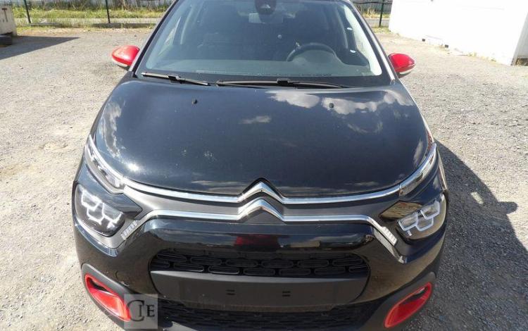 CITROEN C3 1.2 PURETECH 110 SHINE EAT – ESSENCE – 14114 KMS – ANNEE 2023 NOIR PZ2X738