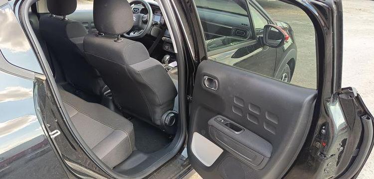 CITROEN C3 1.2 PURETECH 110 SHINE EAT – ESSENCE – 14114 KMS – ANNEE 2023 NOIR PZ2X738