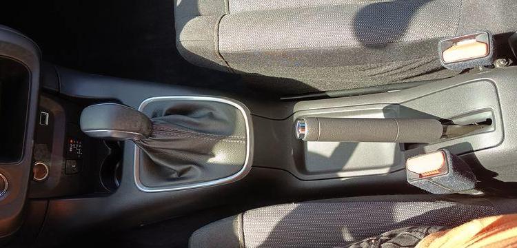 CITROEN C3 1.2 PURETECH 110 SHINE EAT – ESSENCE – 14650 KMS – ANNEE 2023 BEIGE PZ3G348