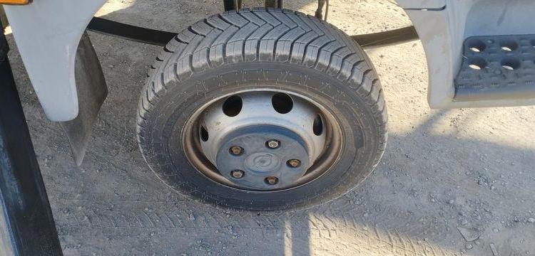NISSAN CABSTAR E3,5T 3,0 TD 125 CV AVEC NACELLE MULTITEL ALU AF 20 M – DIESEL 4174 H BLANC 83APW59