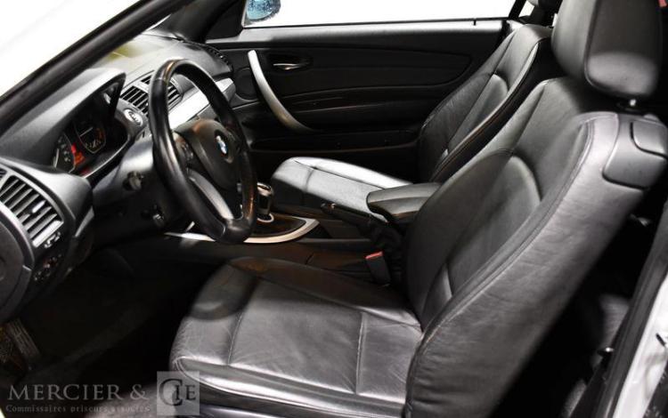 BMW SERIE 1 GRIS AH-518-TN