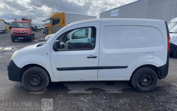 RENAULT KANGOO  AJ-863-MG