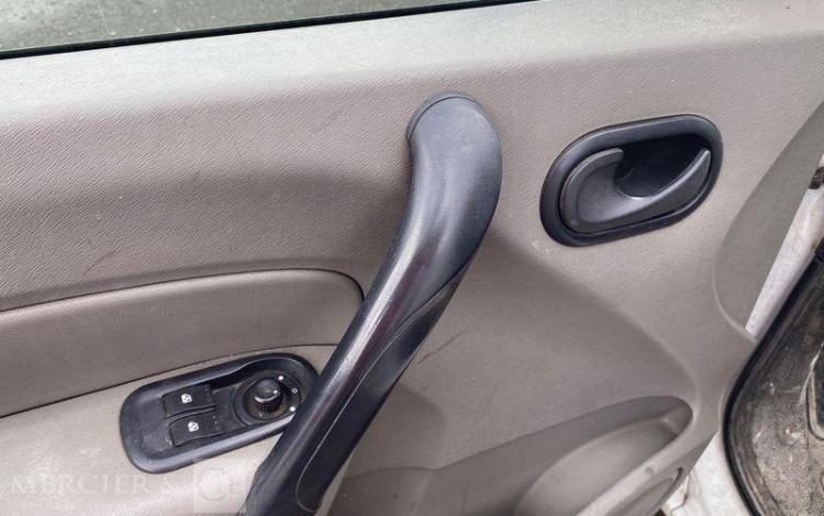 RENAULT KANGOO  AJ-863-MG