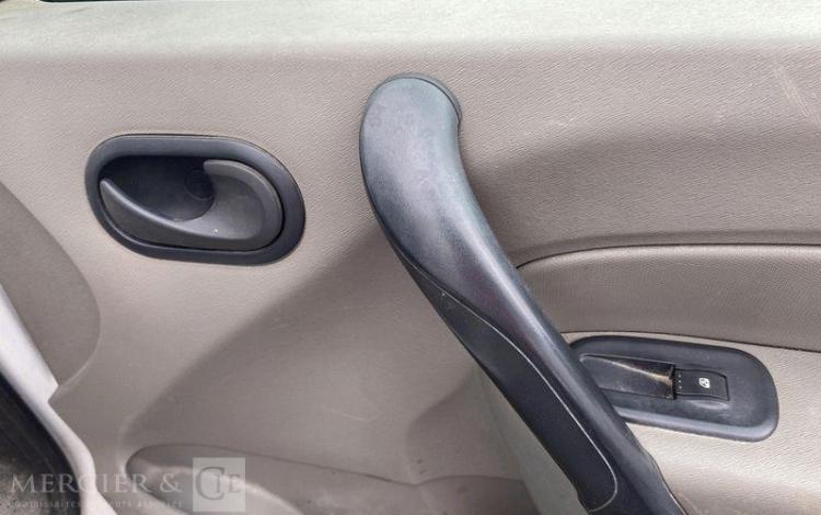 RENAULT KANGOO  AJ-863-MG
