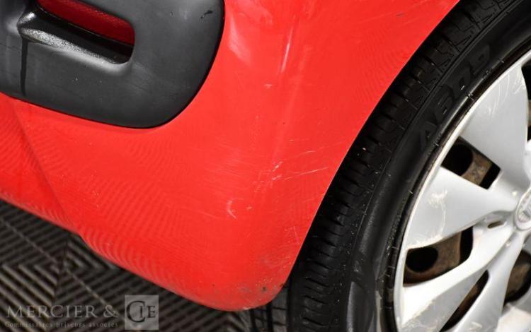 CITROEN C1 1,0 70 MILLENIUM ROUGE AM-355-YL