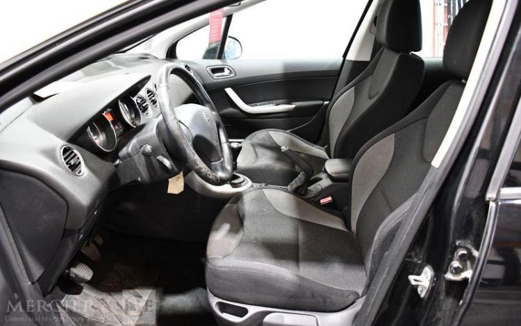 PEUGEOT 308 1.6 VTI 120 PREMIUM NOIR AN-146-SG