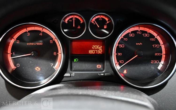 PEUGEOT 308 1.6 VTI 120 PREMIUM NOIR AN-146-SG