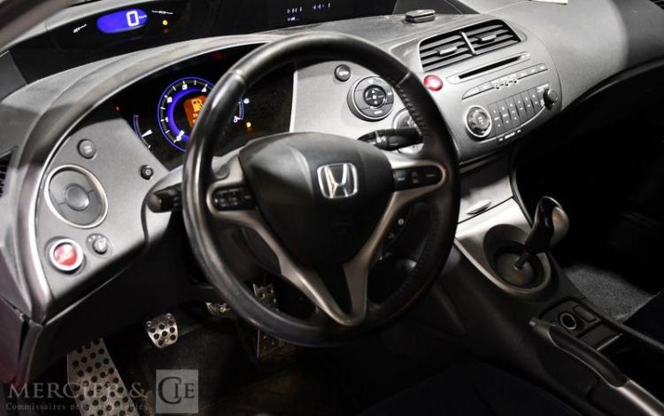 HONDA CIVIC 2.2 ICTDI 140 EXECUTIVE ROUGE AZ-310-KL