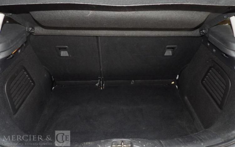 CITROEN C3 GENERATION-I 1.4 HDI 70CH CONFORT BLANC BE-410-HB