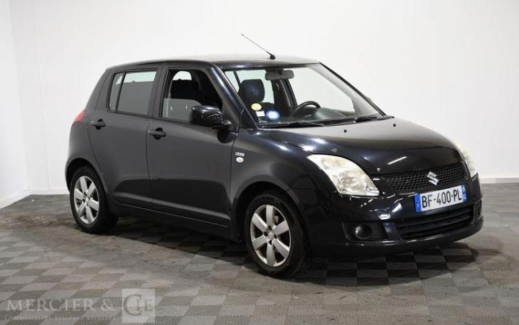 SUZUKI SWIFT 1,3 DDIS 75 GLX 5PTS NOIR BF-400-PL