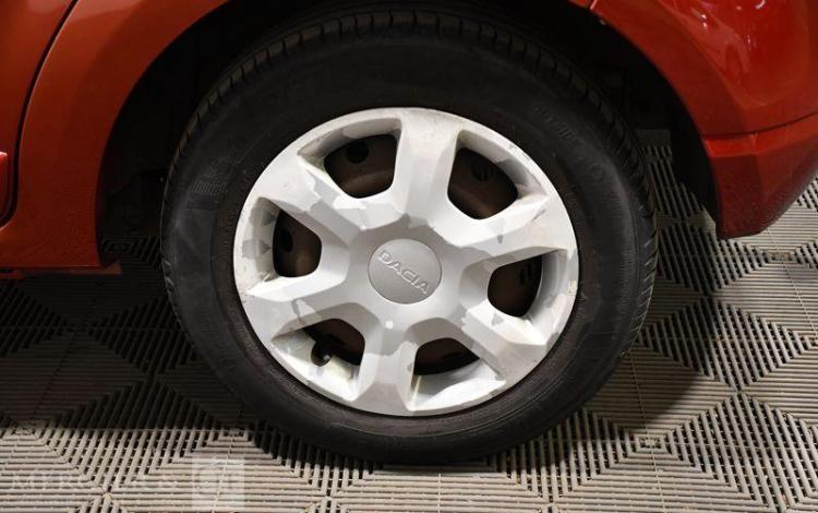 DACIA SANDERO 1.5 DCI 85CH PRESTIGE ROUGE BK-767-QC