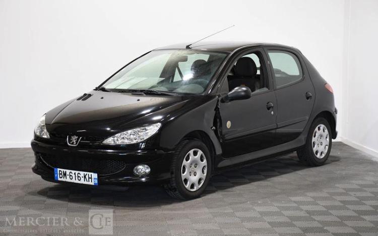 PEUGEOT 206 1,4 HDI 70 GENERATION NOIR BM-616-KH