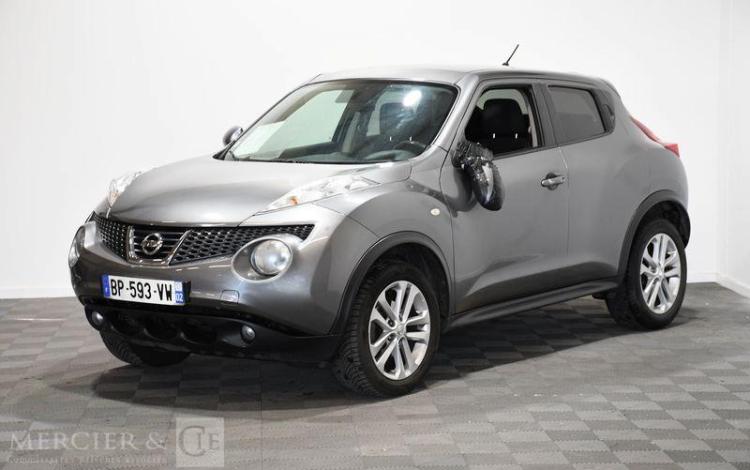 NISSAN JUKE GRIS BP-593-VW