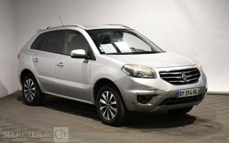 RENAULT KOLEOS 2,0 DCI150 CARMINAT 4X2 GRIS BY-314-HL
