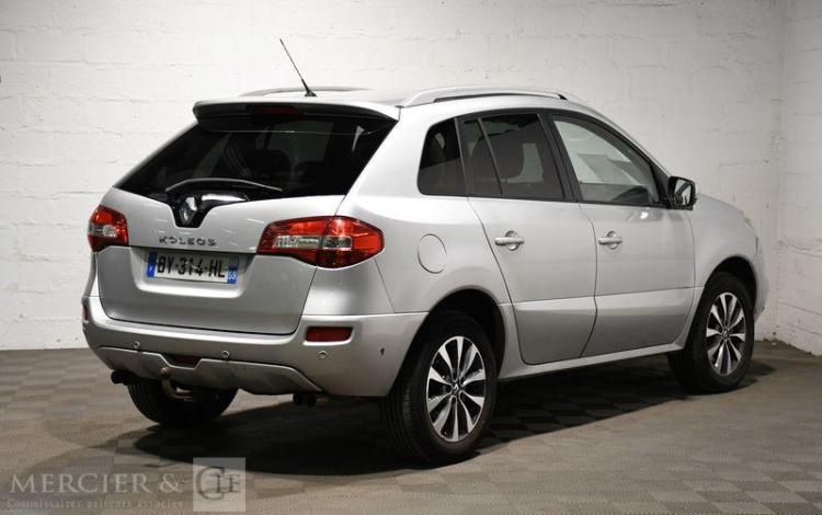 RENAULT KOLEOS 2,0 DCI150 CARMINAT 4X2 GRIS BY-314-HL