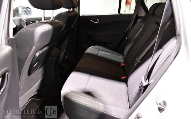 RENAULT KOLEOS 2,0 DCI150 CARMINAT 4X2 GRIS BY-314-HL