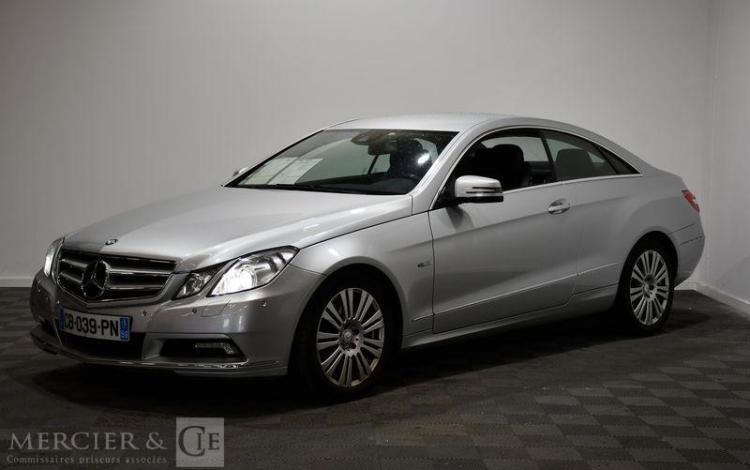 MERCEDES CLASSE E COUPE 2,2 250 CDI 205 BLUE EFFICIENCY BVA GRIS CB-039-PN