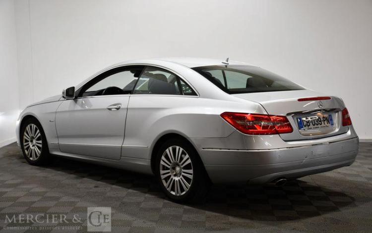 MERCEDES CLASSE E COUPE 2,2 250 CDI 205 BLUE EFFICIENCY BVA GRIS CB-039-PN