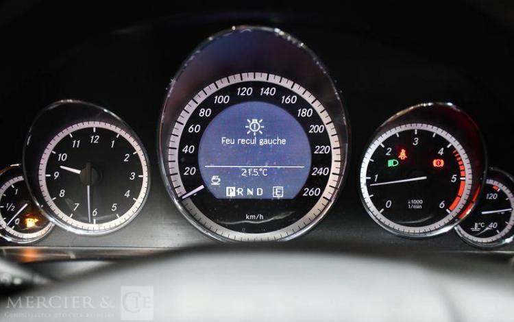 MERCEDES CLASSE E COUPE 2,2 250 CDI 205 BLUE EFFICIENCY BVA GRIS CB-039-PN