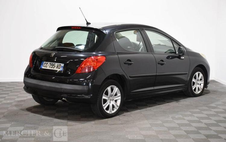 PEUGEOT 207 1,6 HDI 90 EXECUTIVE NOIR CC-795-XD