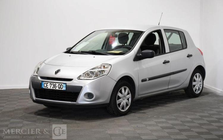 RENAULT CLIO 1,2 75 ALIZE GRIS CE-736-QD