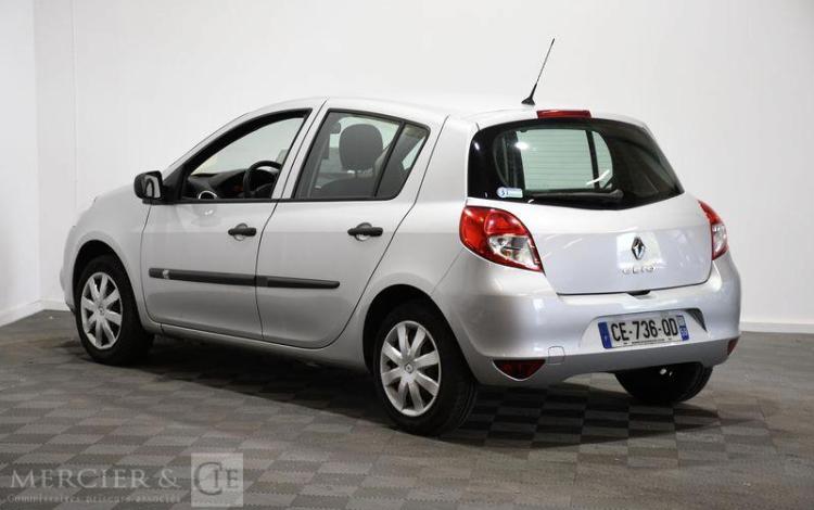 RENAULT CLIO 1,2 75 ALIZE GRIS CE-736-QD