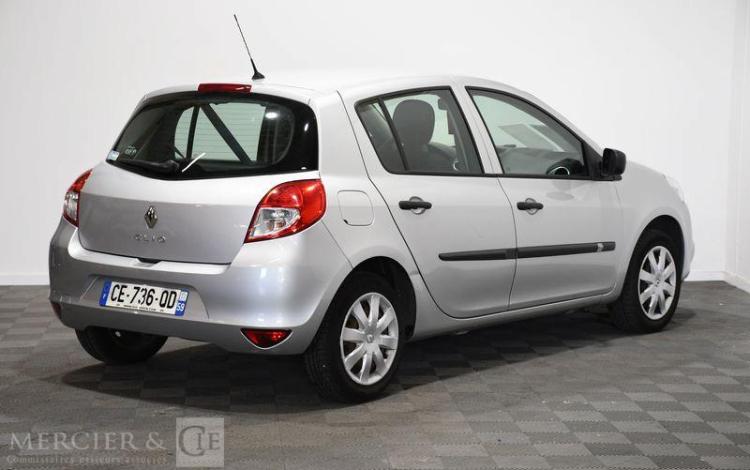 RENAULT CLIO 1,2 75 ALIZE GRIS CE-736-QD
