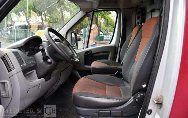 FIAT DUCATO FOOD TRUCK 2,2 JTD TURBO MULTIJET BORDEAUX CK-621-CA