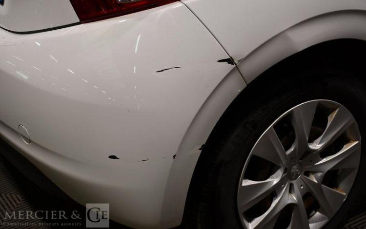 PEUGEOT 208 1,0 PURETECH 70 ACCESS BLANC CN-531-YN