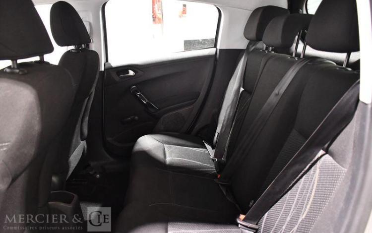 PEUGEOT 208 1,4 HDI 70 ACCESS GRIS CV-310-QT
