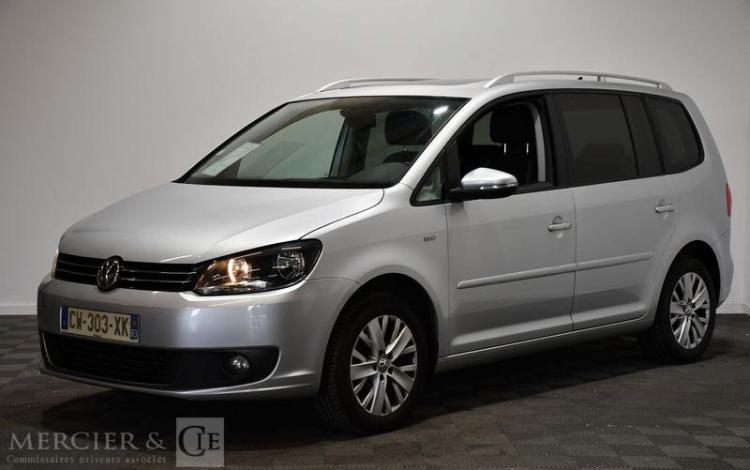 VOLKSWAGEN TOURAN 1,6 TDI 105 LIFE GRIS CW-303-XK