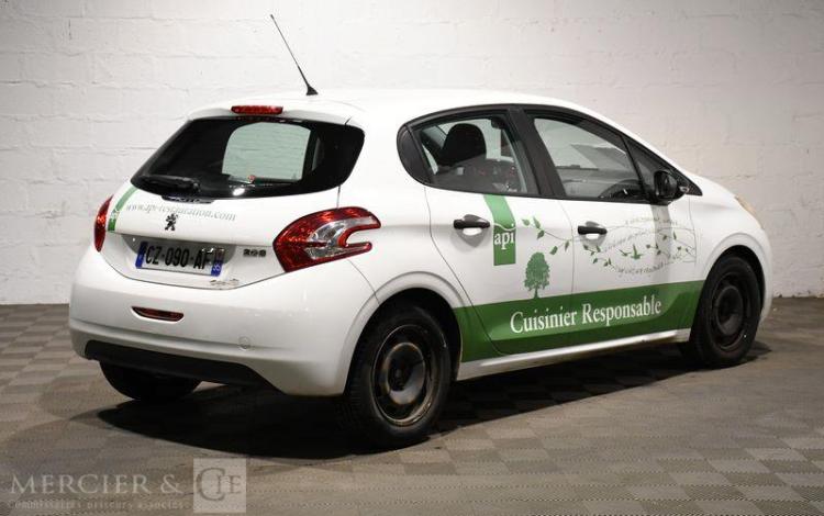 PEUGEOT 208 AFFAIRE PACK CD CLIM FAP BVM5 68CH 5P BLANC CZ-090-AF