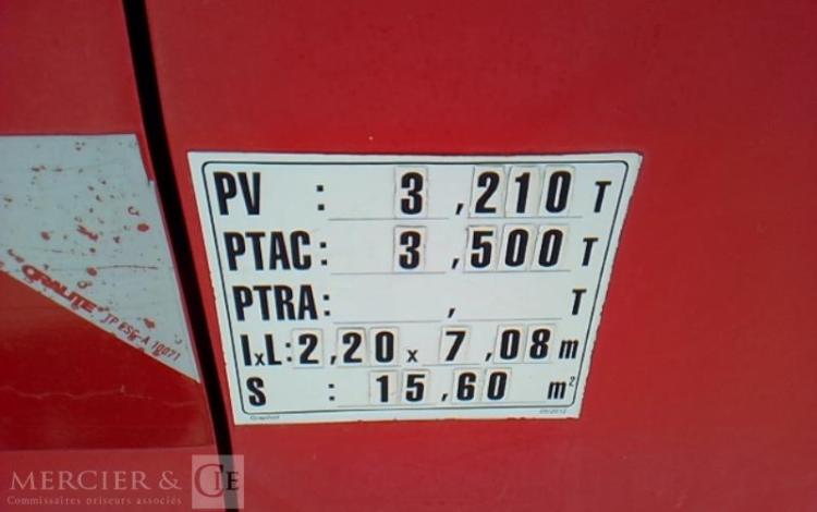 IVECO 35S12 NACELLE SUR VL 17M 3145H GSR E179T ROUGE DB-689-LQ