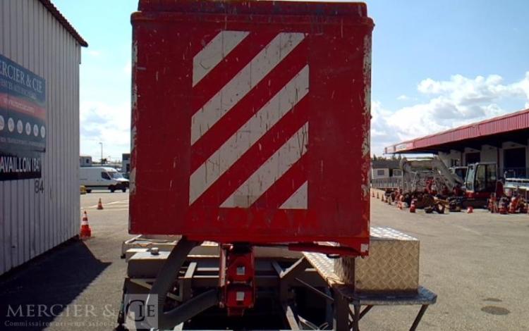 IVECO 35S12 NACELLE SUR VL 17M 3145H GSR E179T ROUGE DB-689-LQ