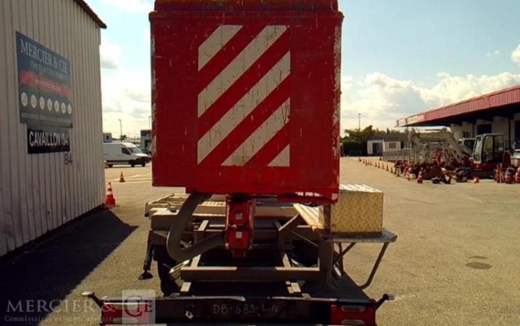IVECO 35S12 NACELLE SUR VL 17M 3145H GSR E179T ROUGE DB-689-LQ