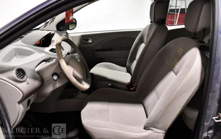 RENAULT TWINGO 1,5 DCI 75 EXPRESSION GRIS DD-659-SD