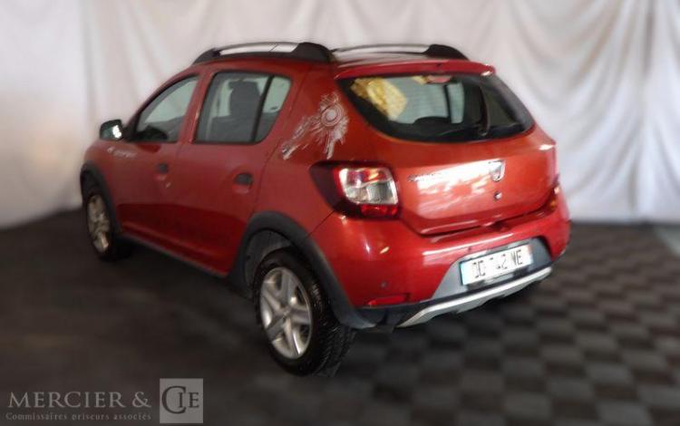 DACIA SANDERO STEPWAY 1.5 DCI 90CH PRESTIGE ROUGE DD-742-NE