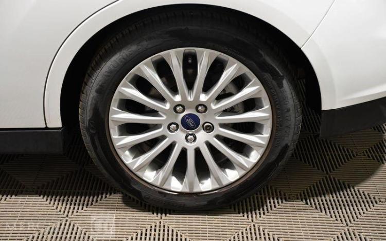 FORD FOCUS C-MAX 2,0 TDCI 115 TITANIUM POWERHIFT BVA BLANC DD-963-FB