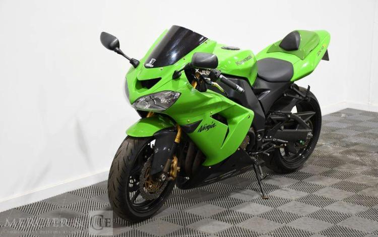 KAWASAKI ZX pour pieces sans carte grise  DE-517-DS