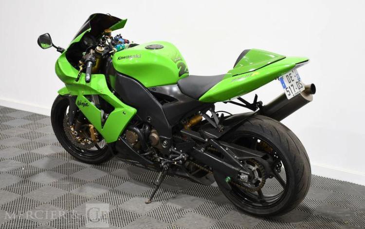 KAWASAKI ZX pour pieces sans carte grise  DE-517-DS