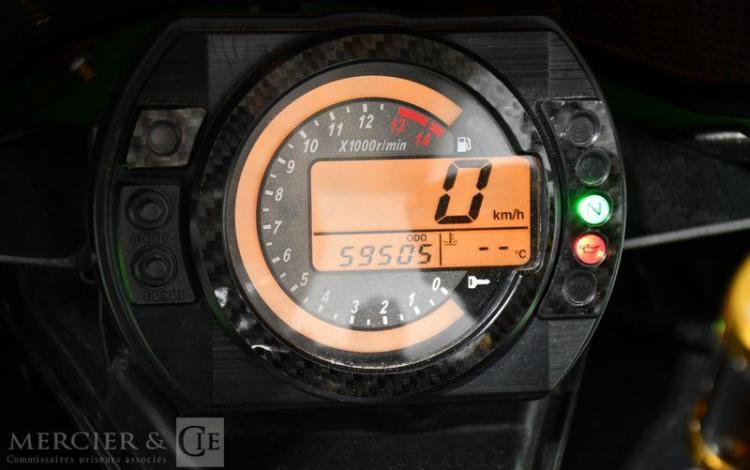 KAWASAKI ZX pour pieces sans carte grise  DE-517-DS