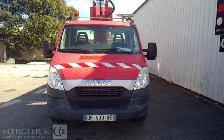IVECO DAILY AVEC NACELLE MULTITEL MT202DS 20M  DF-433-QE