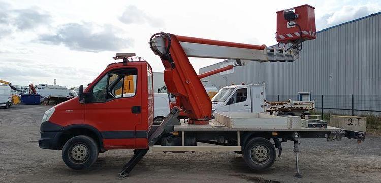 IVECO 35C12 AVEC NACELLE MULTITEL MT202DS 20M  DF-498-QE