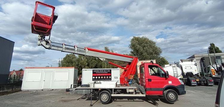 IVECO 35C12 AVEC NACELLE MULTITEL MT202DS 20M  DF-498-QE