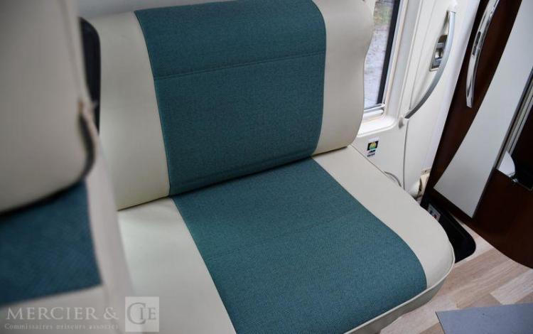 AUTOSTAR ATHENOR 8095 2,3 JTD 130CH 4 COUCHAGES BLANC DH-351-KG