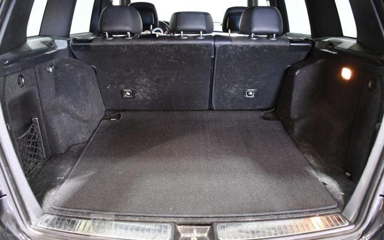 MERCEDES CLASSE GLK NOIR DK-714-VP