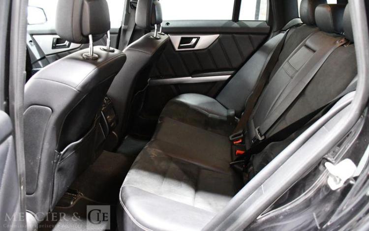 MERCEDES CLASSE GLK NOIR DK-714-VP